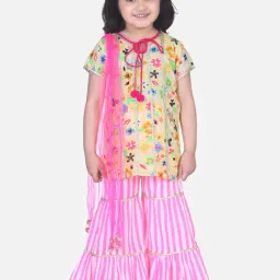 LilPicks Kids Multicolor Cotton Printed Suit Set-image-28