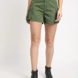 Bene Kleed Olive Cotton Regular Fit Cargo Shorts image 1