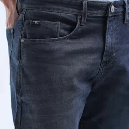 Flying Machine Men Slim Fit Light Fade Jeans image 3