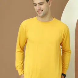 Vimal Jonney Yellow Fleece Regular Fit Solid Sweatshirt image 1