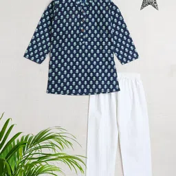 The Magic Wand Cotton Woven Full Sleeves Floral Printed Kurta Pyjama Set - Navy Blue image 4