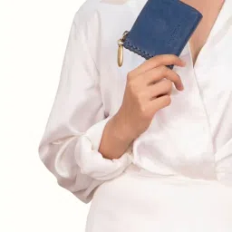 Hidesign EI Flourish W3 Blue Leather Solid Card Holder image 1