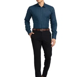 Park Avenue Blue Slim Fit Striped Shirt image 5