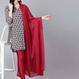 TWIN BIRDS Red Plain Shawl image 5