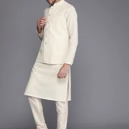diwas by manyavar Manyavar Men Solid Kurta with Pyjamas Comes with a Nehru Jacket image 2
