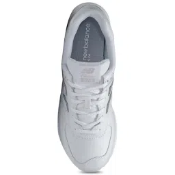 New Balance Men's Off White Casual Shoes image 3