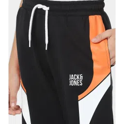 Jack & Jones Junior Black Solid Trackpants image 5