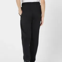 Jack & Jones Junior Black Solid Trackpants image 2