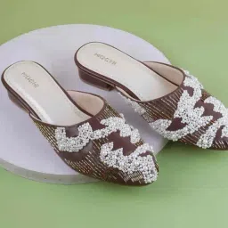 Mochi Women's Brown Mule Shoes-image-30