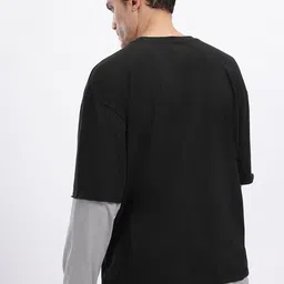 glitchez Typography Printed Drop-Shoulder Doctor Sleeves Relaxed Fit T-shirt image 4