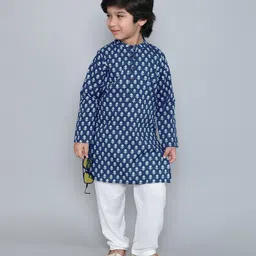 The Magic Wand Cotton Woven Full Sleeves Floral Printed Kurta Pyjama Set - Navy Blue-picture-14