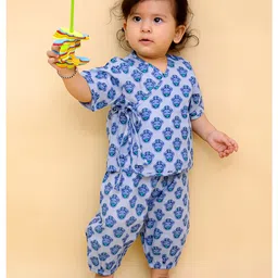 BownBee Cotton Half Sleeves Giraffe Printed Jhabla & Harem Pants Set - Blue image 5