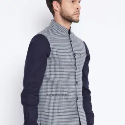 Crimsoune Club Grey Regular Fit Checks Nehru Jacket image 4
