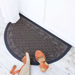 Ariana Dark Brown Microfibre Single Happy Feet Outdoor Door Mat - Set of 1 image 1