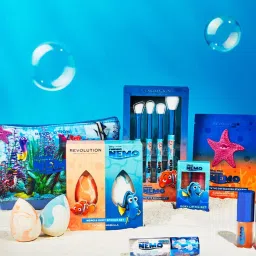 Makeup Revolution Disney Pixar's Finding Nemo Lip Gloss Clear - 5 ml image 5