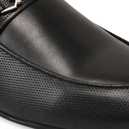 Teakwood Leathers Men's Jet Black Formal Loafers image 4