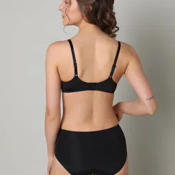 Vero Moda Intimates Black Medium Coverage T-Shirt Bra image 2