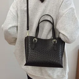 KPOP Textured PU Structured Handheld Bag image 4