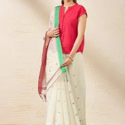 Taneira Off-White Woven Saree With Unstitched Blouse image 1