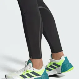 Adidas Men's QUESTAR 2 White Running Shoes image 1