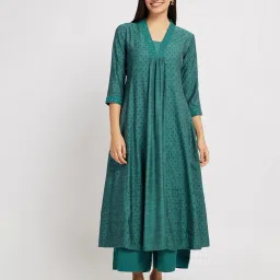 Span Mystery Green Rayon Printed Three-Quarter Sleeves Kurta image 1