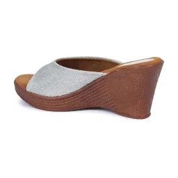 Shezone Women's Grey Casual Wedges image 5