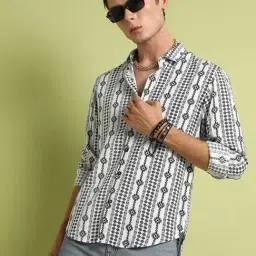 Campus Sutra Black & Grey Regular Fit Printed Shirt-picture-31