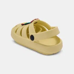 Pantaloons Junior Boys Yellow Clog image 4