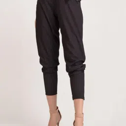 SHAYE Black Relaxed Fit Pants-image-96