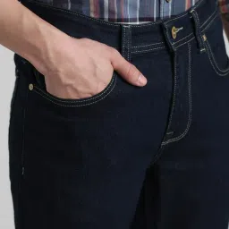 Jack & Jones Dark Blue Regular Fit Lightly Washed Jeans image 5