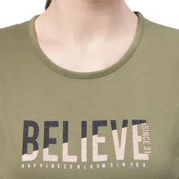 Vimal Jonney Green Printed T-Shirt With Trackpants image 5