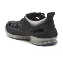 Woodland Men's Black Fisherman Sandals image 5