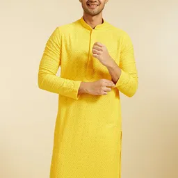 Diwas by Manyavar Floral Embroidered Mandarin Collar Sequinned Straight Kurta image 5