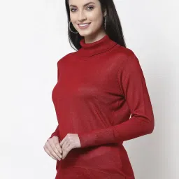 Club York Red Regular Fit Pullover image 3