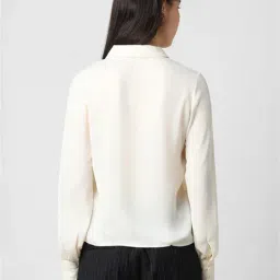 Van Heusen Beige Regular Fit Shirt image 2