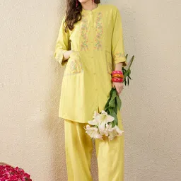 Indo Era Women Floral Embroidered Regular Thread Work Kurta with Trousers-picture-15