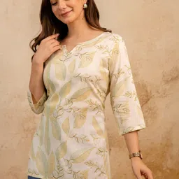 Mialo fashion Botanical Printed V-Neck Kurti image 4