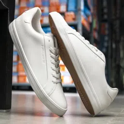 Red Tape Men's White Casual Sneakers image 1