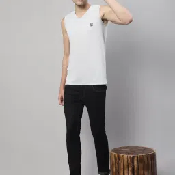Vimal Jonney Grey & Light Grey Sleeveless Lounge T-Shirt - Pack of 2 image 5