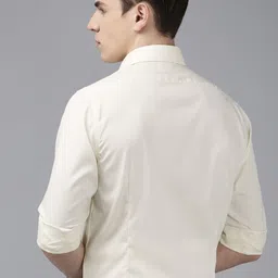 Van Heusen Men Pure Cotton Slim Fit Opaque Casual Shirt image 2