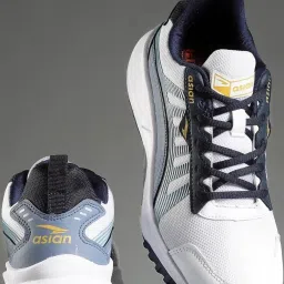 Asian Men's White Running Shoes image 1