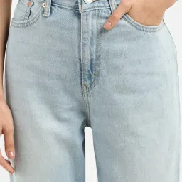 Levi's Light Blue Distressed Regular Fit High Rise Jeans image 5
