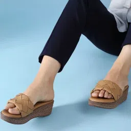 Inc.5 Women's Beige Casual Wedges image 1