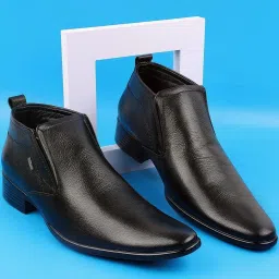 Metro Men's Black Formal Boots image 1