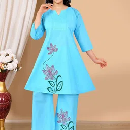 Sevgi Girls Floral Printed V-Neck A-Line Kurta With Palazzos-picture-10