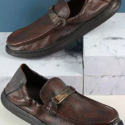 Mochi Men's Brown Casual Loafers image 1