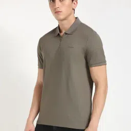 Calvin Klein Jeans Bungee Cord Regular Fit T-Shirt image 3