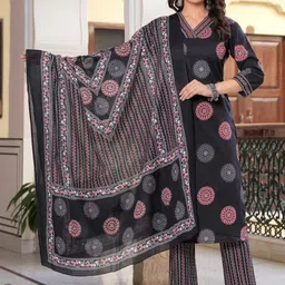 HERE&NOW Women Ethnic Motifs Printed Regular Aari Work Kurta with Trousers & With Dupatta-picture-42