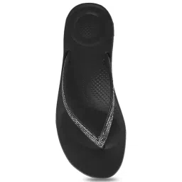 FitFlop Women's Black Flip Flops image 3