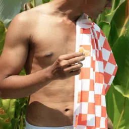 Thirsty Towel White and Orange Blend Checks Bath Towel image 1